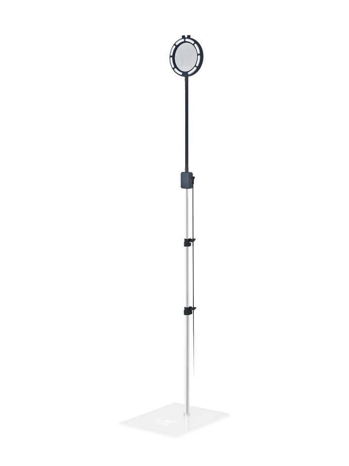 SATURN | lampada a LED personalizzata con lente di ingrandimento + universal flat base
